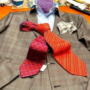 Bundle: suit , dress shirt, three silk ties and pocket square